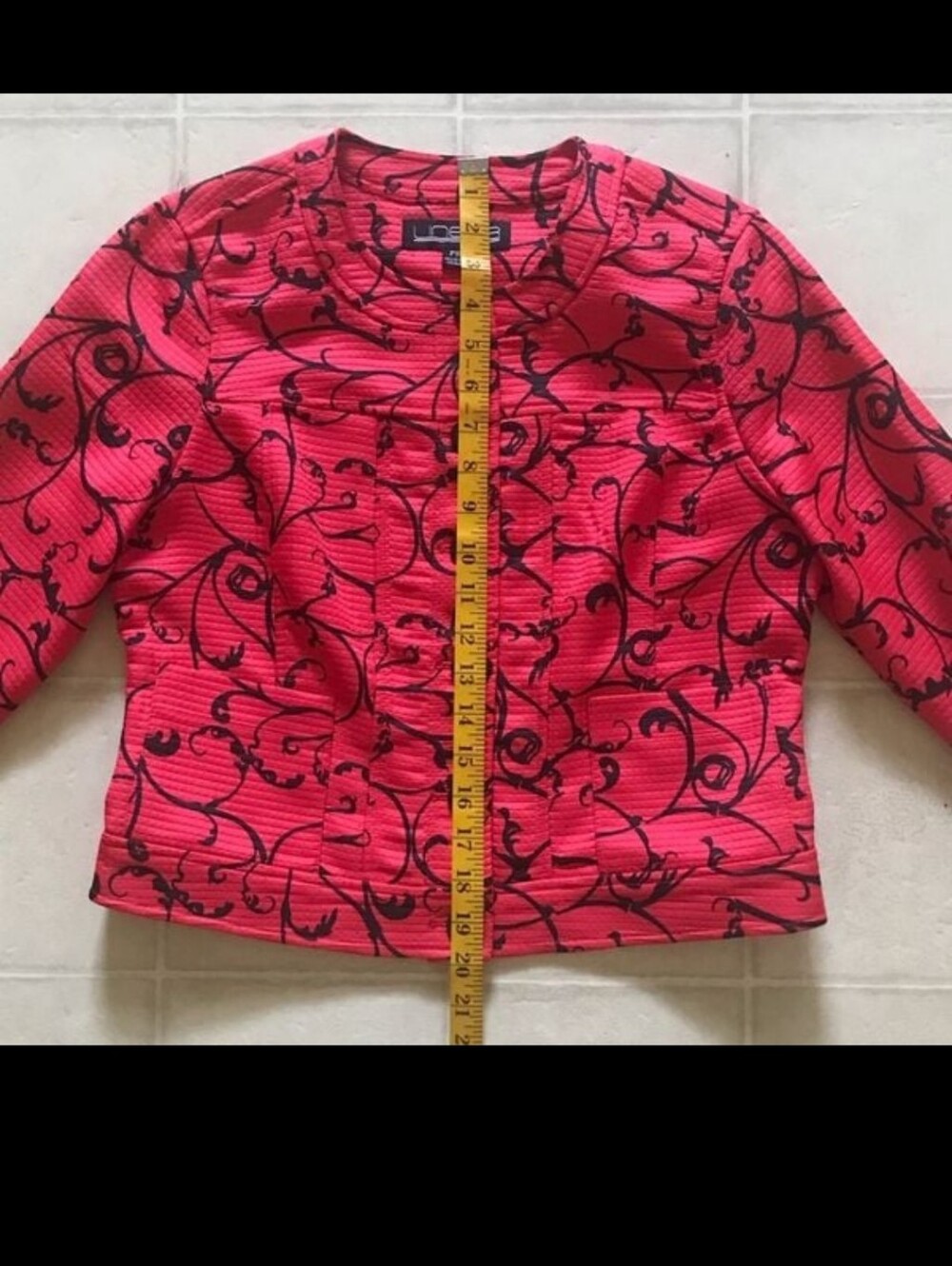 Linear Jacket Size PS - Picture 7 of 9